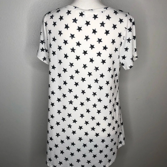 LulaRoe top with blue stars on white Size Medium - Picture 2 of 5
